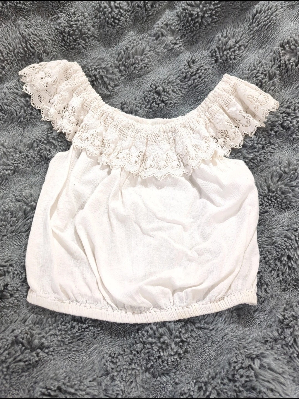 Mossimo Supply Co. White Off-Shoulder Lace Crop Top